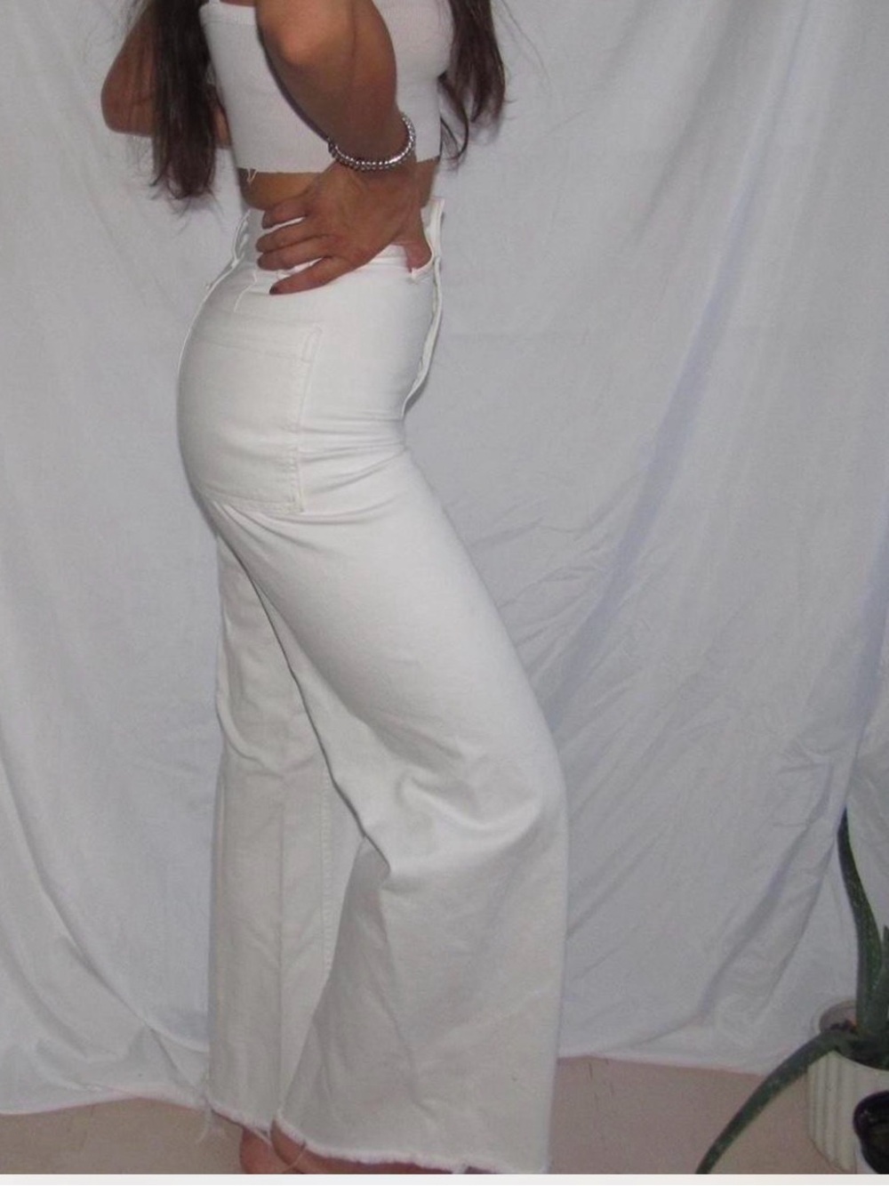 Zara White High-Waist Wide-Leg Jeans